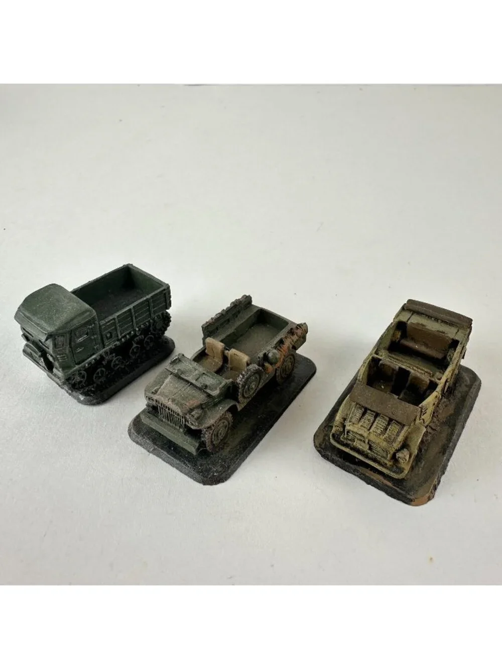 Three Battlefront Flames of War Dodge 3/4 Tone Weapons Carrier Lot